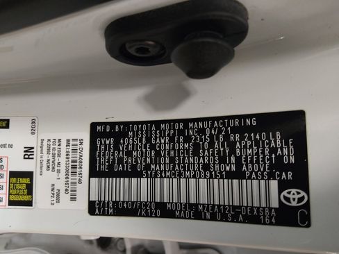 Used 2021 Toyota Corolla SE FWD image 33