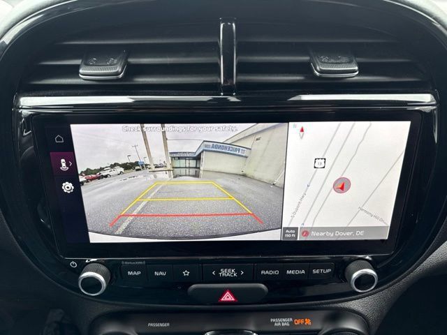 Used 2024 Kia Soul S FWD image 17