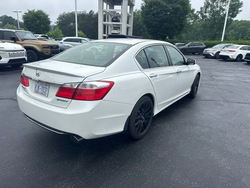 Used 2014 Honda Accord Sport image 4