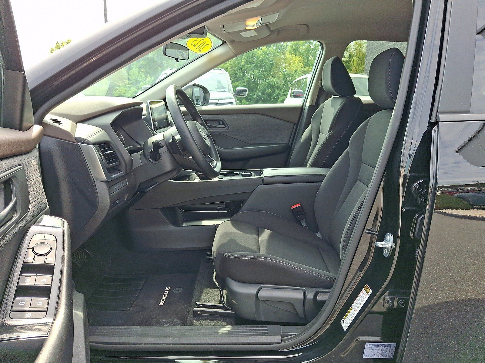 Certified 2023 Nissan Rogue S AWD/4WD image 14