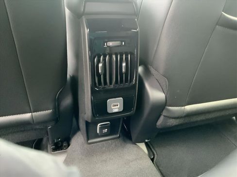 New 2026 Jeep Compass Limited image 19