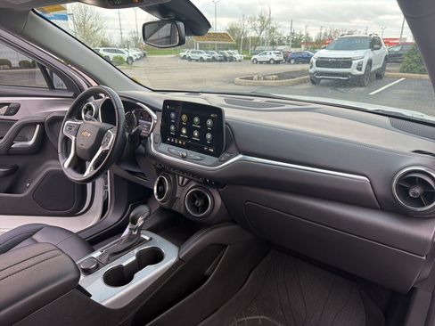 Used 2023 Chevrolet Blazer LT w/ LPO, Black Grille Bar Package image 29