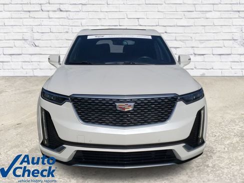 Used 2021 Cadillac XT6 Premium Luxury FWD image 6