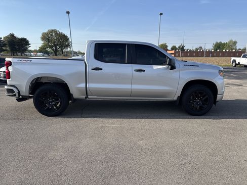 Used 2022 Chevrolet Silverado 1500 Custom w/ LPO, Dark Essentials Package image 6