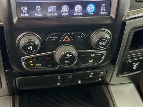 Used 2015 RAM 1500 Sport w/ Convenience Group AWD/4WD image 22