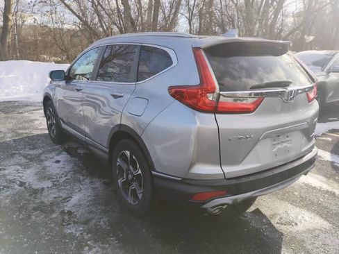 Used 2017 Honda CR-V Touring image 4