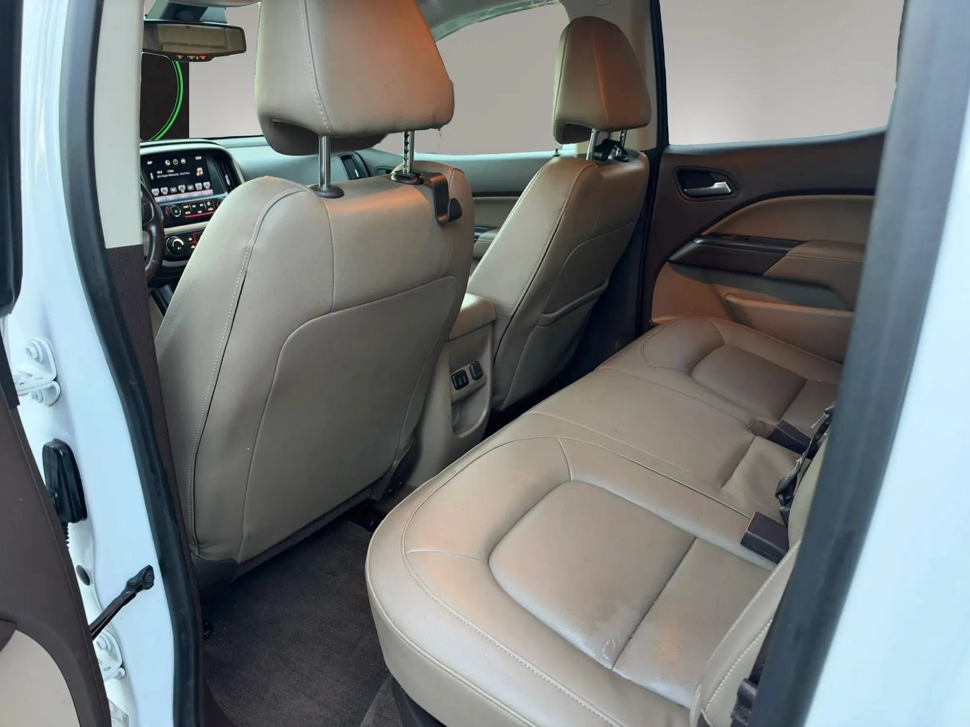 Used 2016 GMC Canyon SLT w/ Driver Alert Package RWD image 17