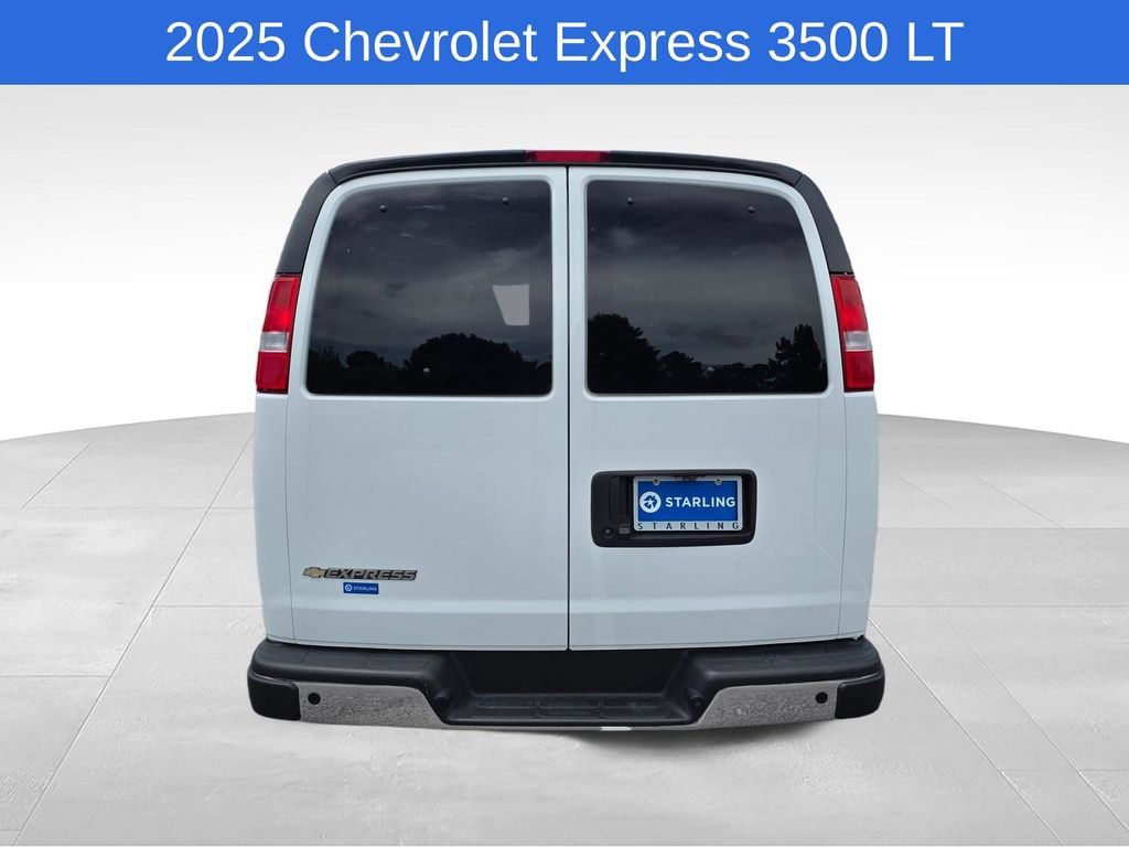Used 2025 Chevrolet Express 3500 LT w/ LT Preferred Equipment Group RWD image 8