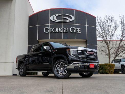 New 2026 GMC Sierra 1500 SLT w/ SLT Premium Plus Package image 1
