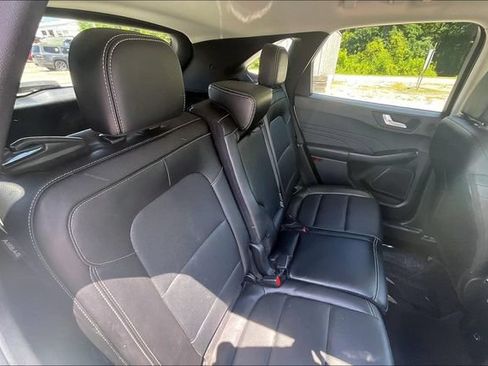 Used 2022 Ford Escape SEL w/ Technology Package AWD/4WD image 25
