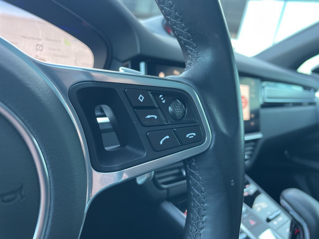 Certified 2023 Porsche Cayenne Platinum Edition AWD/4WD image 41