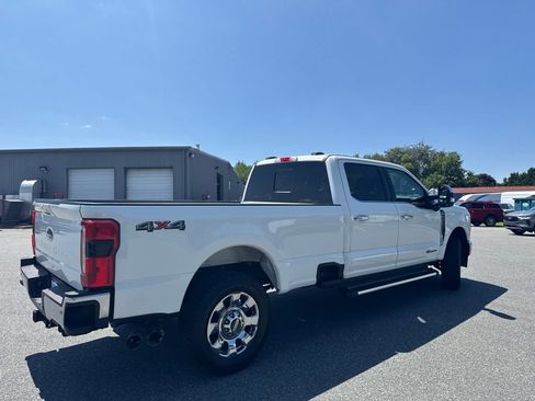 Used 2023 Ford F250 Lariat w/ Chrome Package AWD/4WD image 6