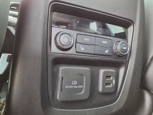 Used 2021 Buick Enclave Avenir w/ Avenir Technology Package AWD/4WD image 30