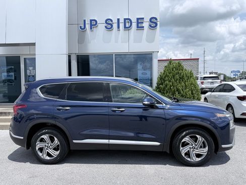 Used 2022 Hyundai Santa Fe SEL w/ Convenience + Premium Package FWD image 9