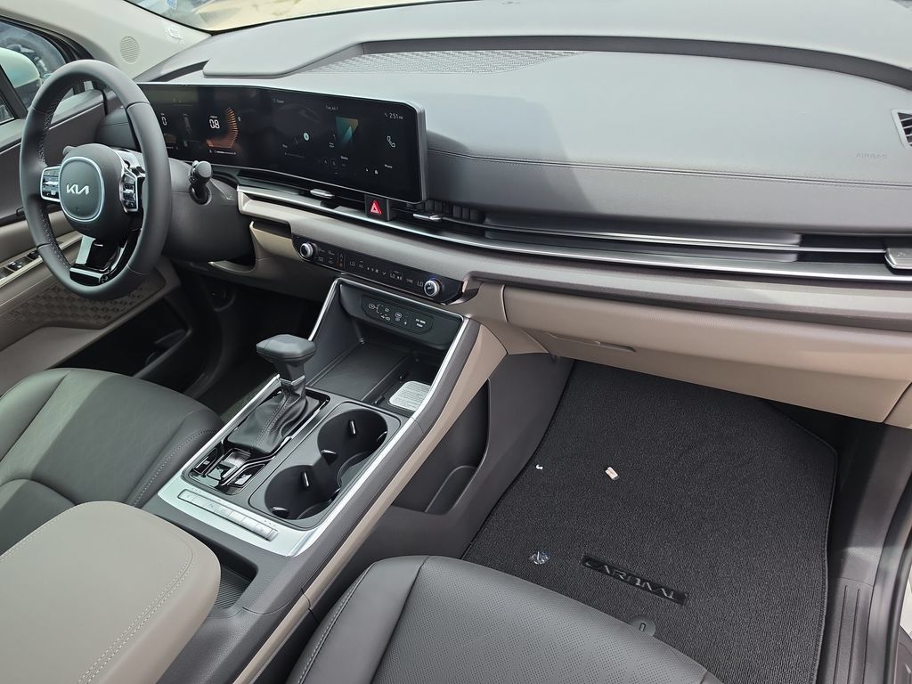 New 2026 Kia Carnival EX FWD image 12