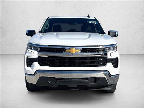 Used 2025 Chevrolet Silverado 1500 LT RWD image 3
