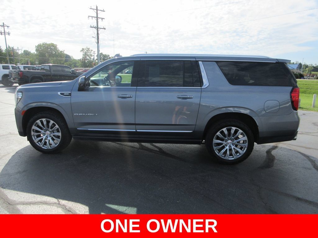 Certified 2022 GMC Yukon XL Denali AWD/4WD image 10