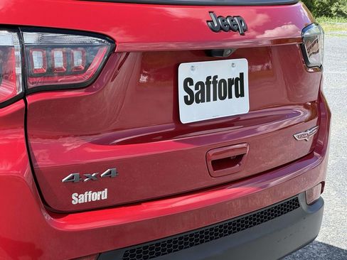 Used 2019 Jeep Compass Trailhawk AWD/4WD image 10