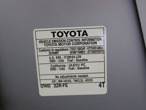 Used 2019 Toyota Corolla SE FWD image 48