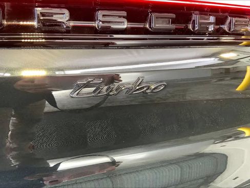 Used 2025 Porsche Cayenne Turbo image 35