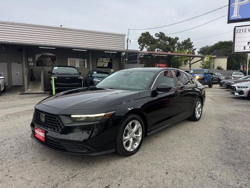 Used 2023 Honda Accord LX image 2
