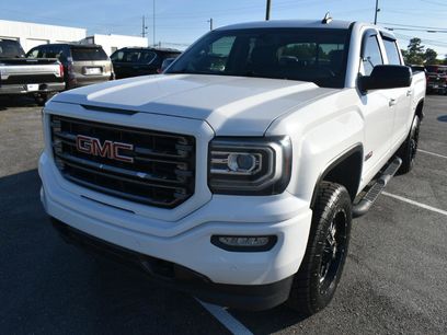 Used 2017 GMC Sierra 1500 SLT
