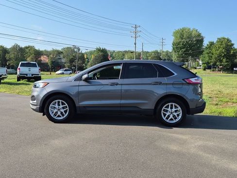 Used 2024 Ford Edge SEL AWD/4WD image 10
