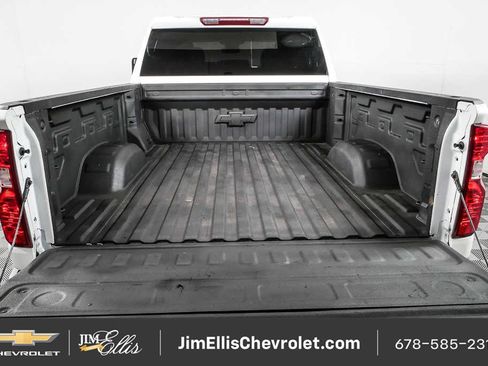 Used 2024 Chevrolet Silverado 2500 LT AWD/4WD image 27