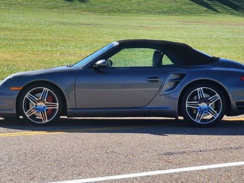 Used 2008 Porsche 911 Turbo image 7