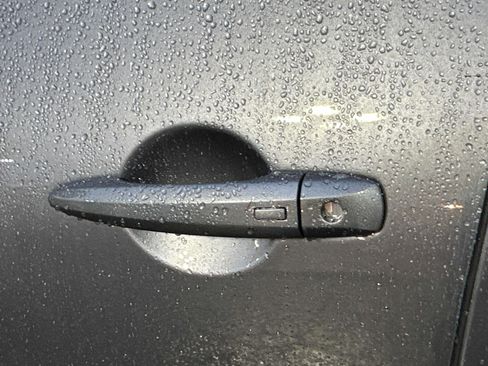 New 2026 Nissan Pathfinder Platinum image 13