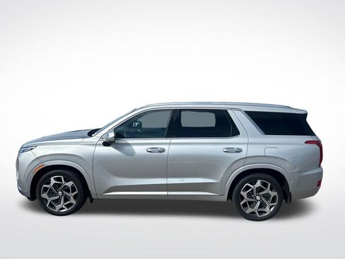 Used 2022 Hyundai Palisade Calligraphy w/ Cargo Package FWD image 2