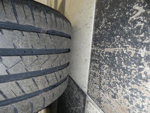 Used 2017 Jaguar F-TYPE R image 34