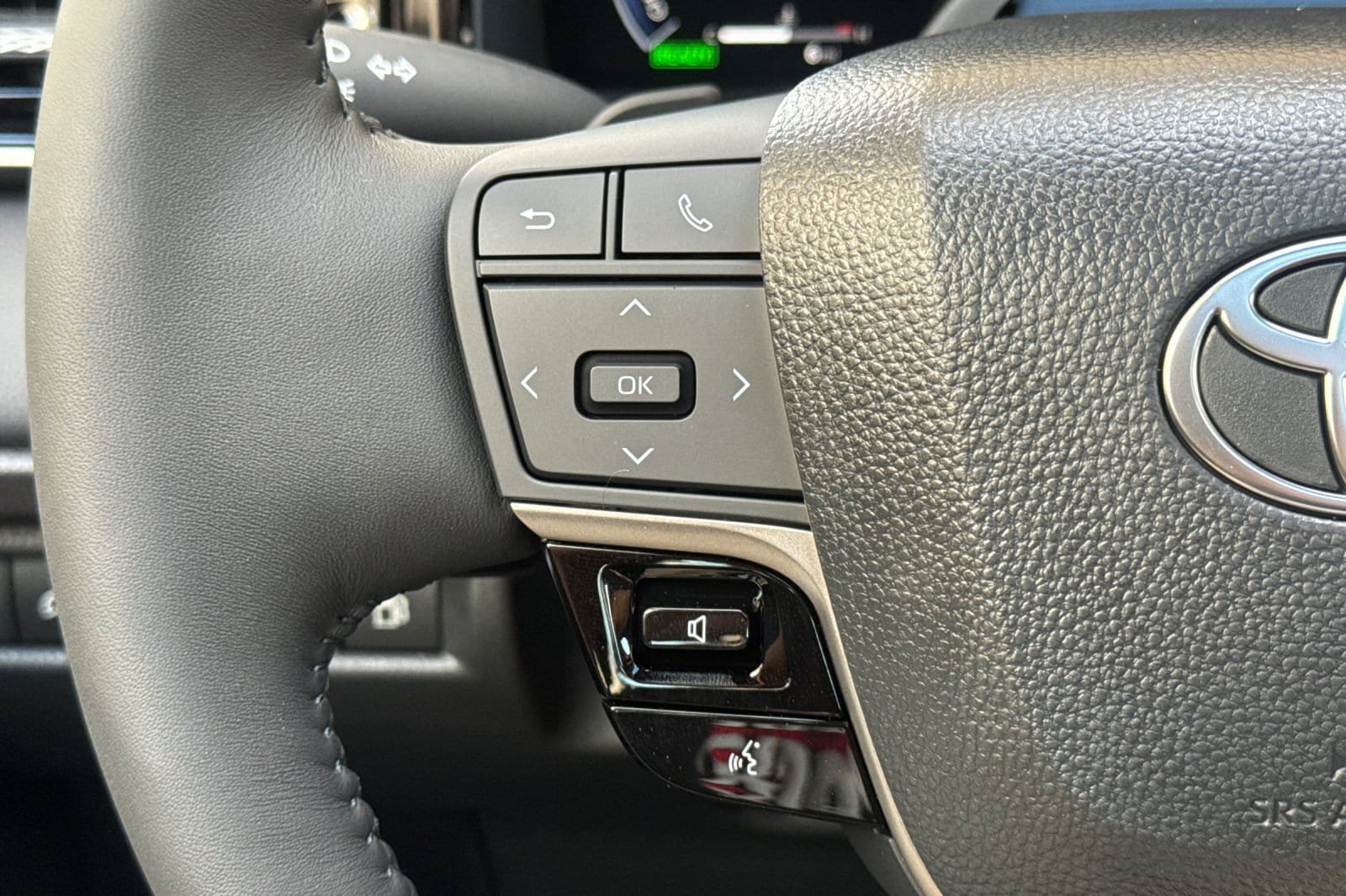 New 2026 Toyota Camry XSE FWD image 25