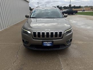 Used 2020 Jeep Cherokee Latitude Plus w/ Cold Weather Group video 2
