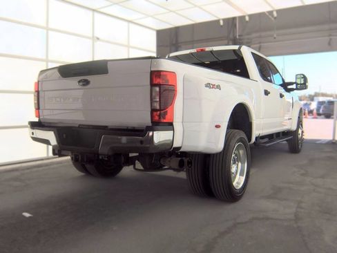 Used 2022 Ford F450 4x4 Crew Cab Super Duty image 4
