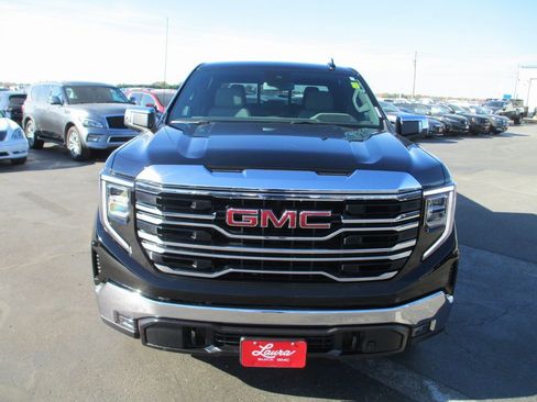 Certified 2025 GMC Sierra 1500 SLT w/ SLT Convenience Package image 12