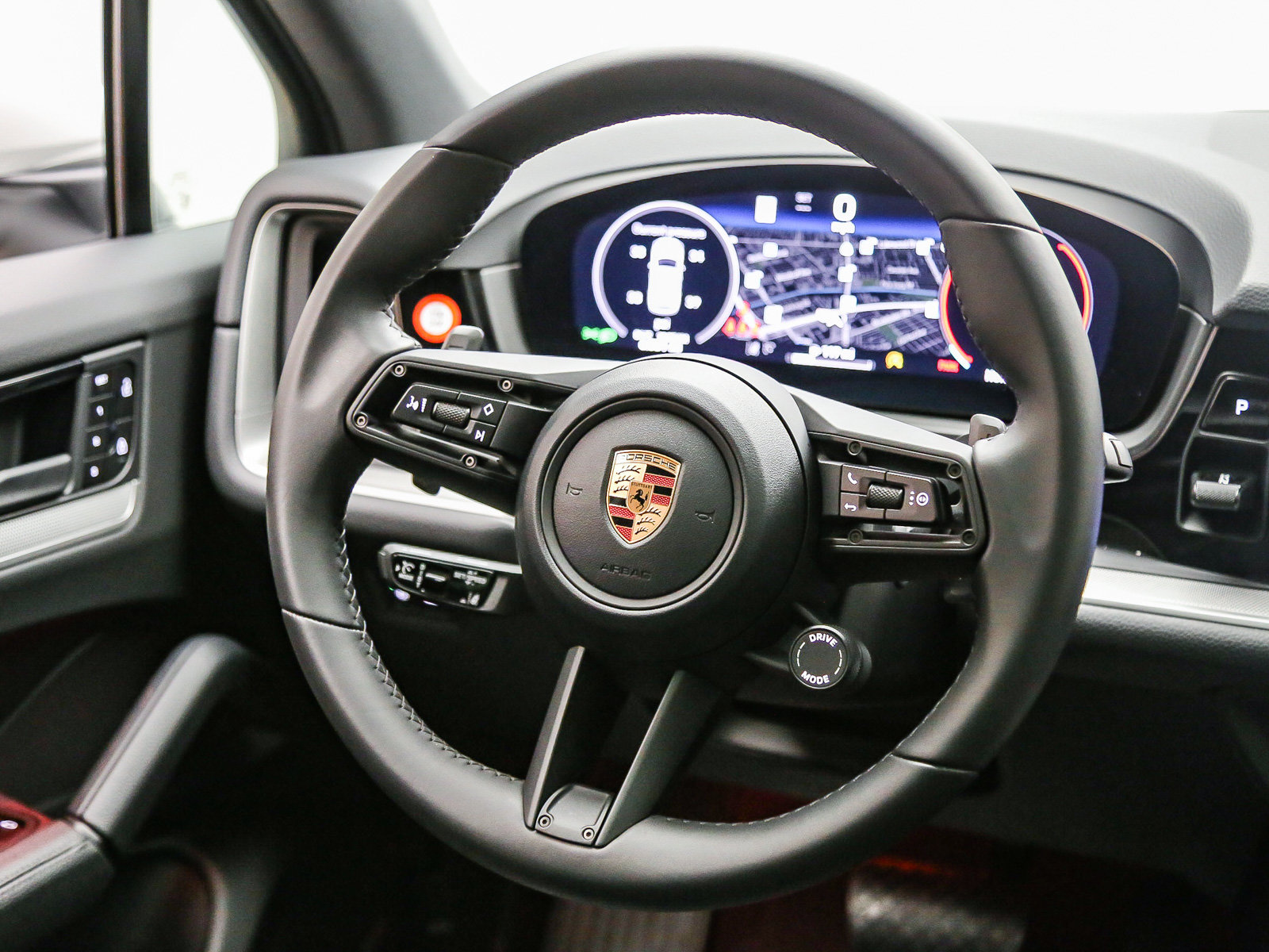 Certified 2026 Porsche Cayenne AWD/4WD image 19