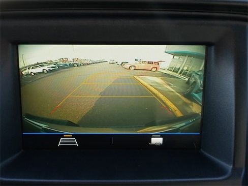 Used 2019 Chevrolet Colorado W/T w/ Custom Special Edition image 15