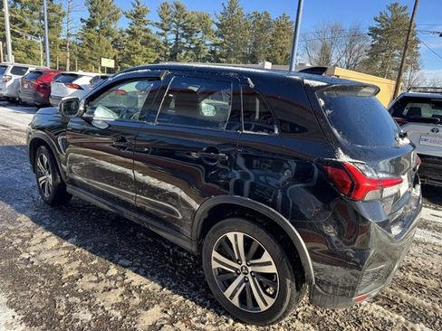 Used 2021 Mitsubishi Outlander Sport SE image 5