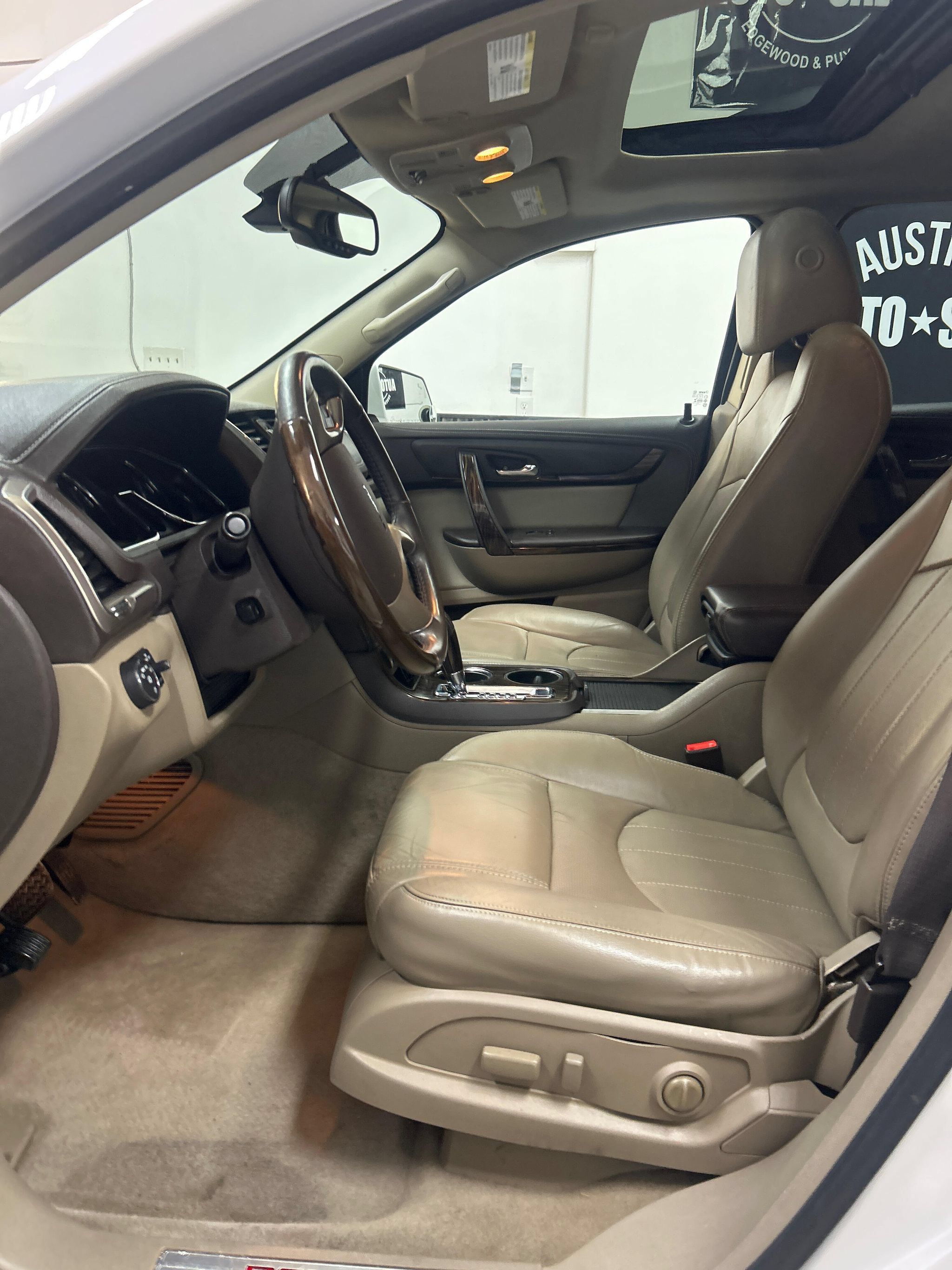 Used 2016 GMC Acadia Denali AWD/4WD image 8