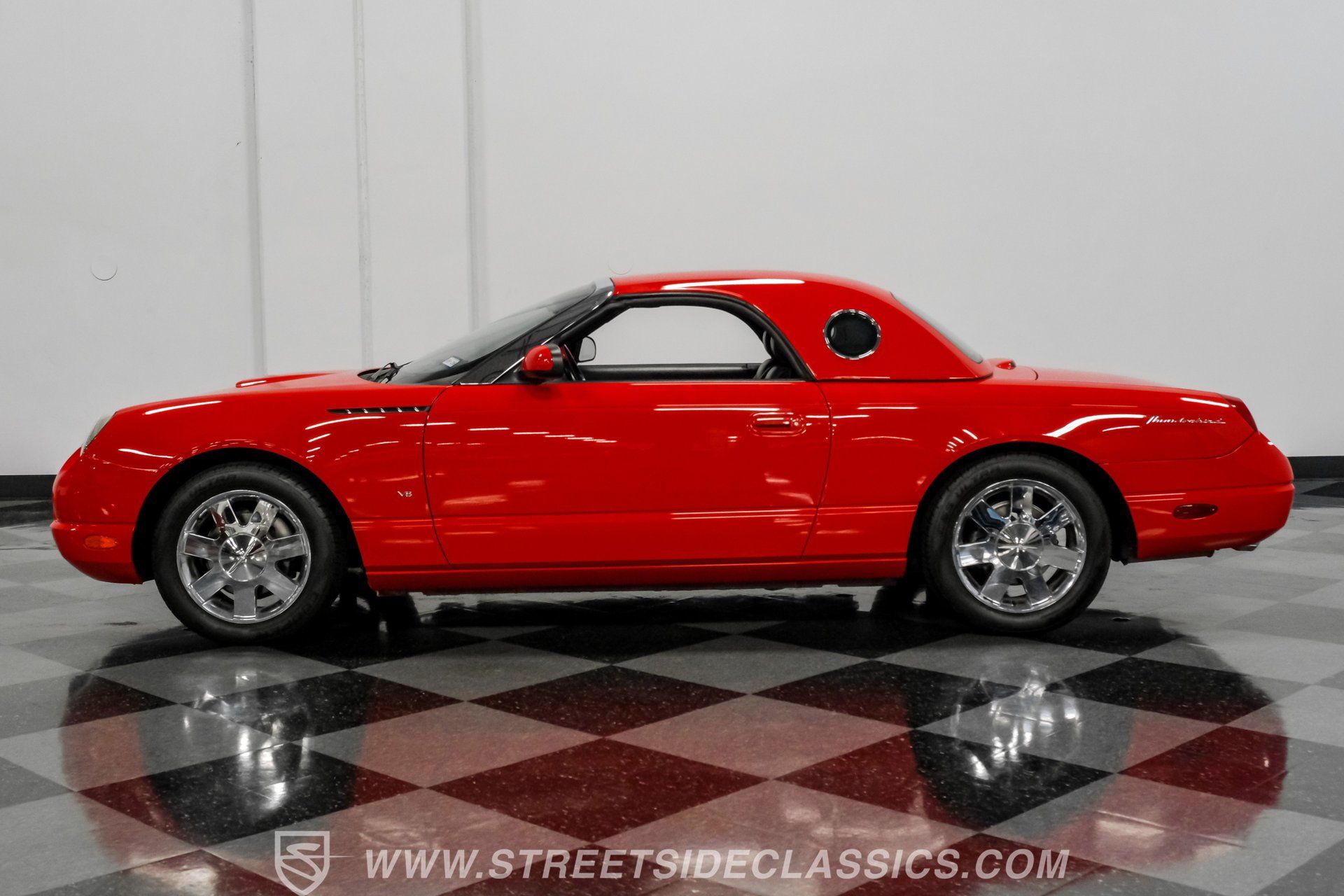 Used 2003 Ford Thunderbird RWD image 21