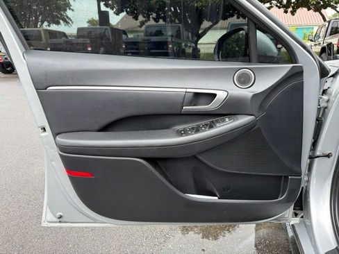 Used 2024 Hyundai Sonata SEL FWD image 17