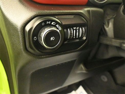 Used 2021 Jeep Wrangler Rubicon image 11