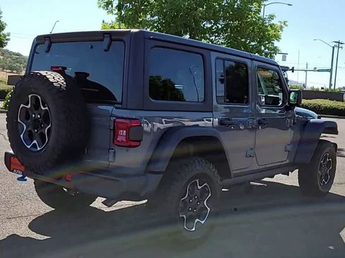 Used 2023 Jeep Wrangler Unlimited Rubicon 4xe w/ Cold Weather Group AWD/4WD image 8