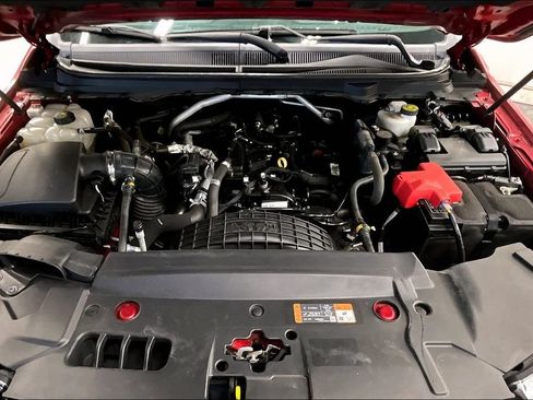 Used 2020 Ford Ranger XLT w/ Equipment Group 301A Mid RWD image 9