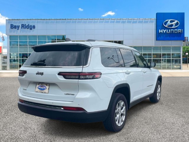 Used 2023 Jeep Grand Cherokee L Limited AWD/4WD image 7