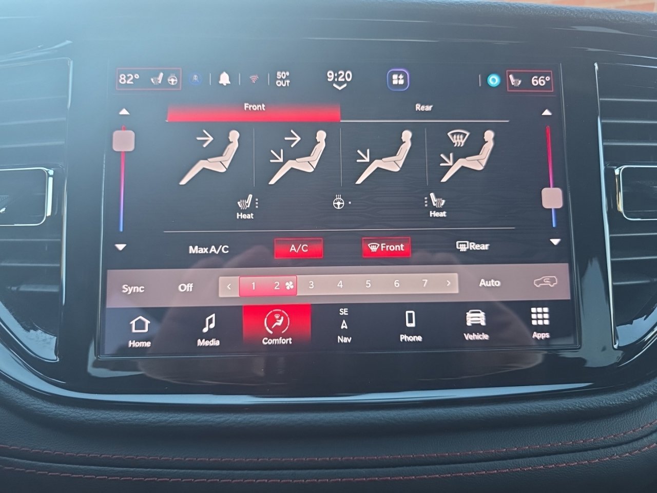 Used 2025 Dodge Durango GT RWD image 34