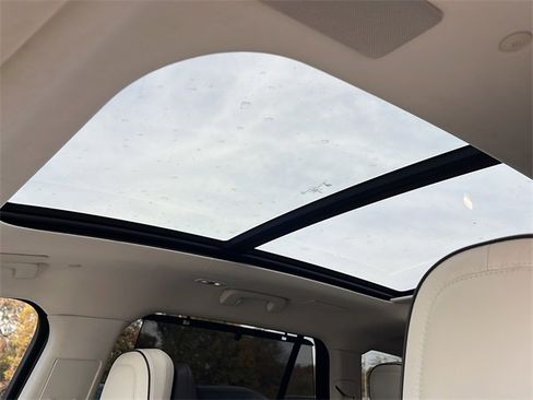 Used 2023 Lincoln Aviator Black Label w/ Jet Package image 36