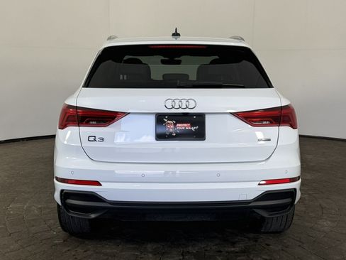 Used 2024 Audi Q3 2.0T Premium Plus w/ Premium Plus Package AWD/4WD image 6