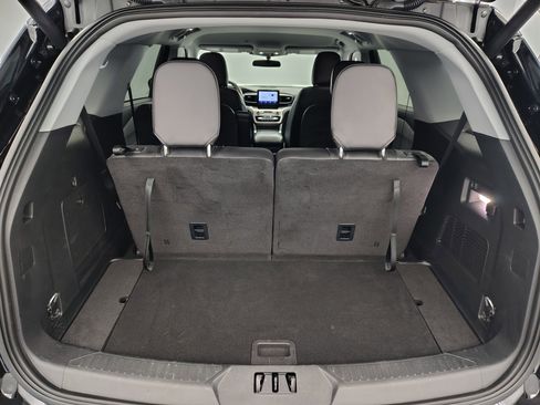 Used 2023 Ford Explorer XLT w/ Equipment Group 202A image 16